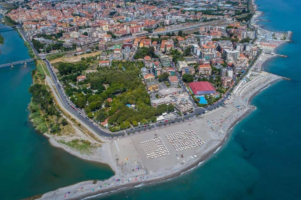 550 Metri Dal Mare Relax Vicini A Tutto Apartment Albenga 0*,